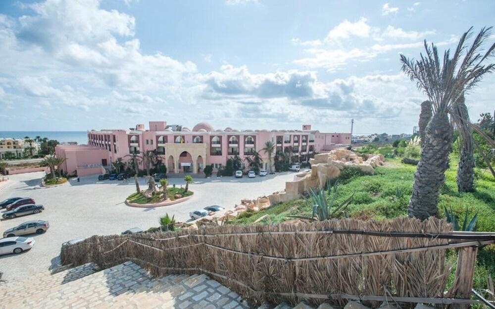 Hotel&Club Lella Meriam Zarzis Esterno foto